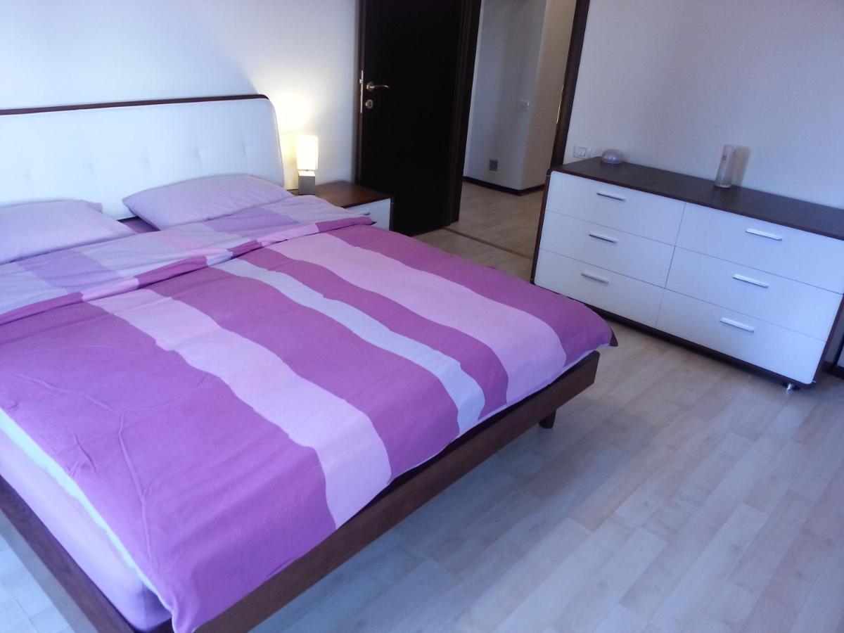 Apartment 3 Rooms Elegant Bucharest Exterior photo