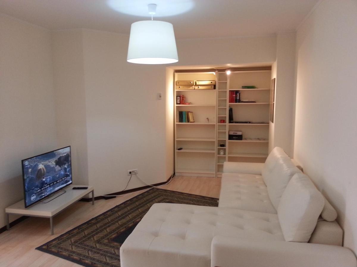 Apartment 3 Rooms Elegant Bucharest Exterior photo